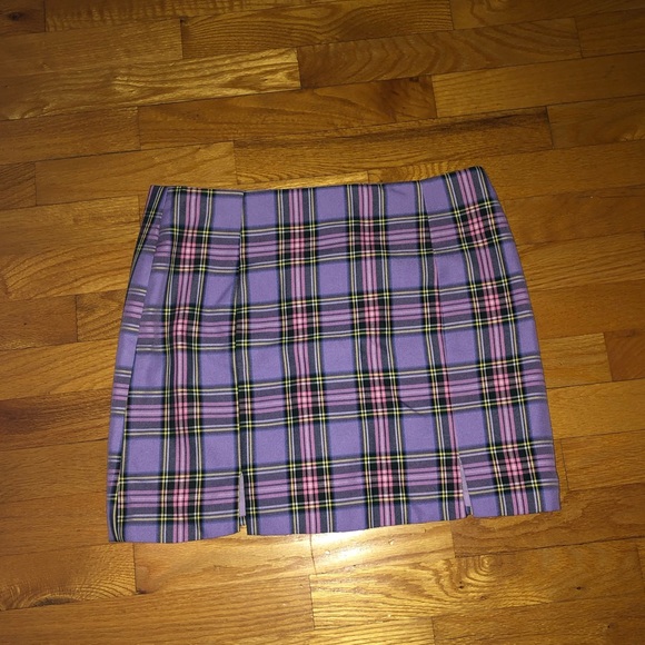 Pink/ purple plaid mini skirt - Picture 1 of 1